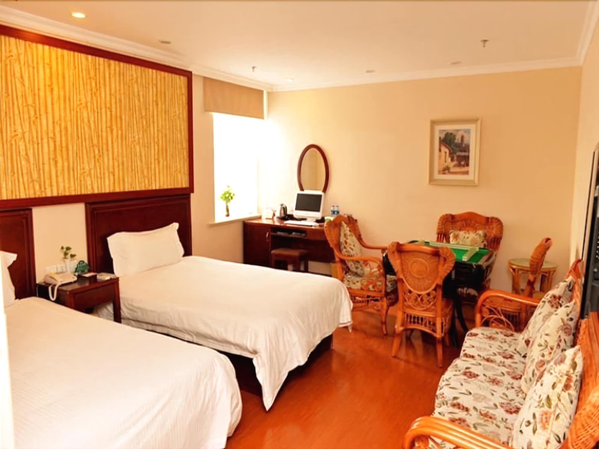 Greentree Inn Zhejiang Jiaxing Zhapu Jiulong Mountain Express Hotel 20/46