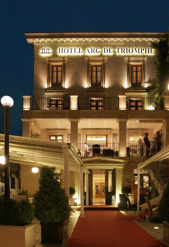Arc de Triomphe By Residence Hotels 1/43