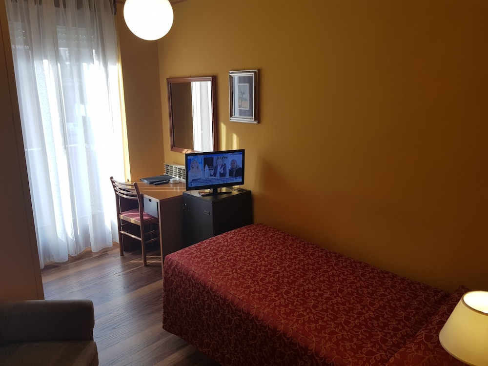 Hotel Diana 34/50