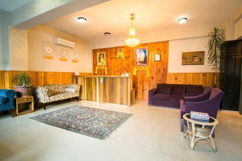 Khamsum Inn 6/47