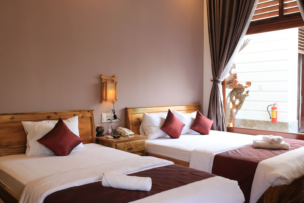 Blue Dragon Hotel 15/47