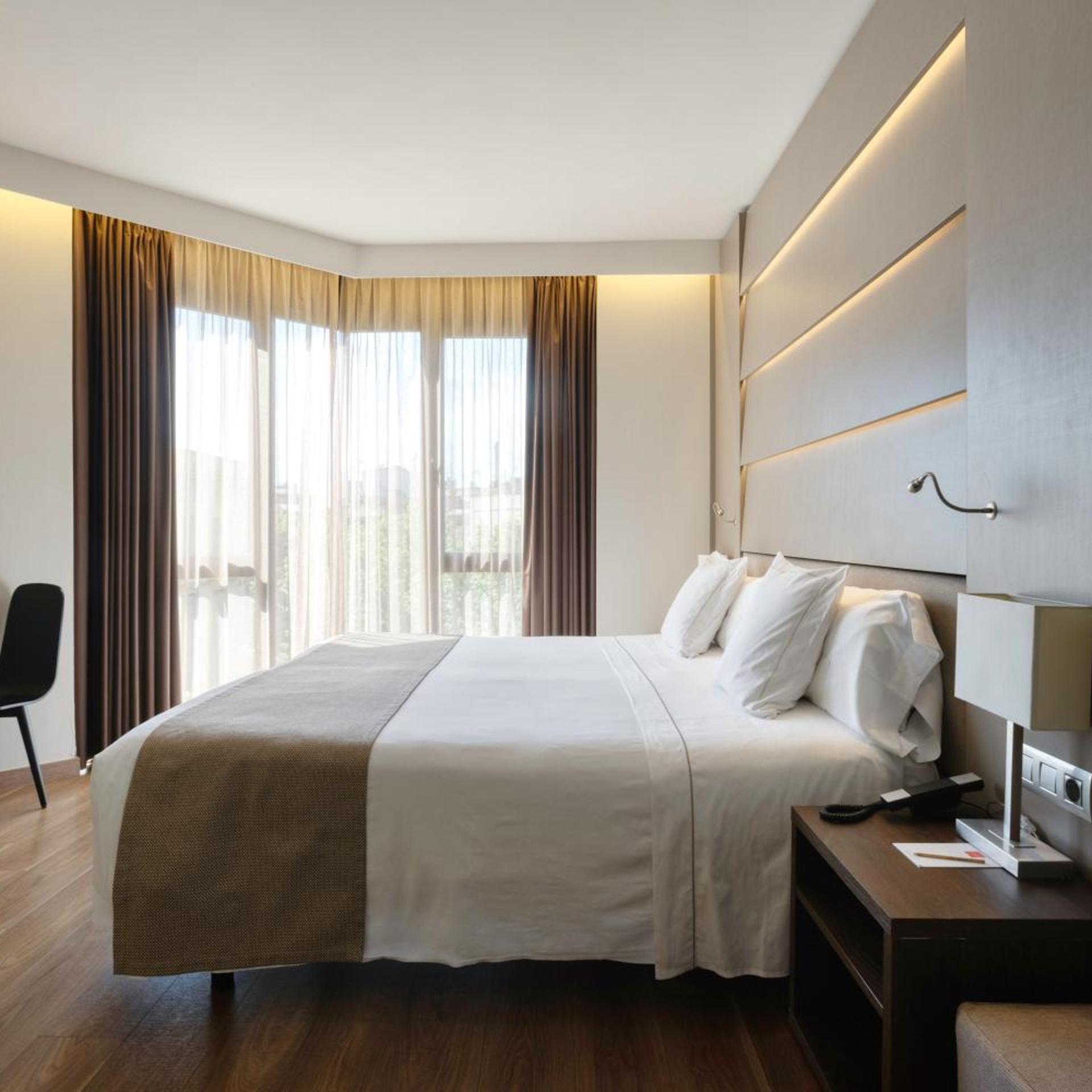 غرفة رباعية بسرير فردي، Hotel America Barcelona 2/5