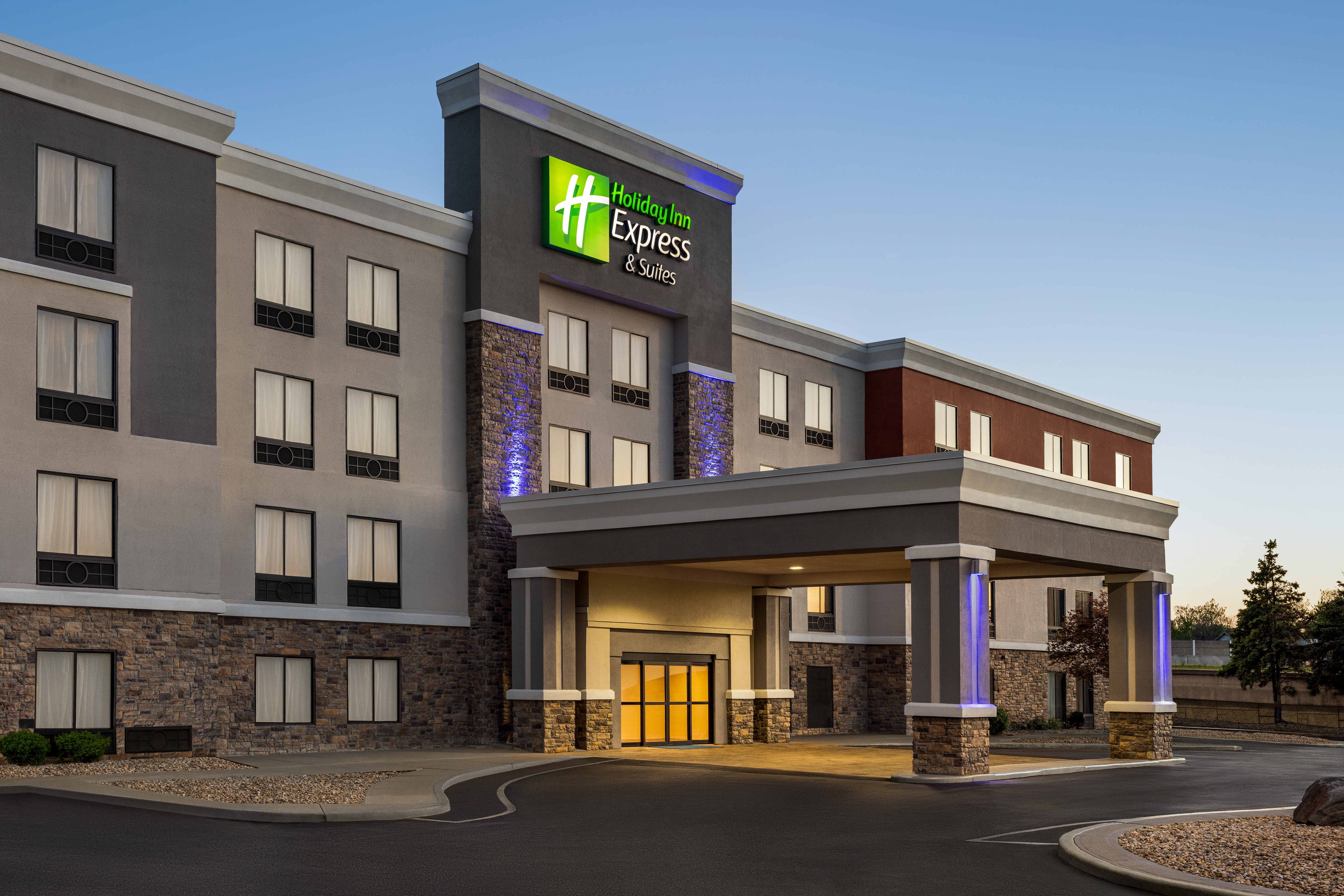Holiday Inn Express And Suites Indianapolis W Airport Area 59/65