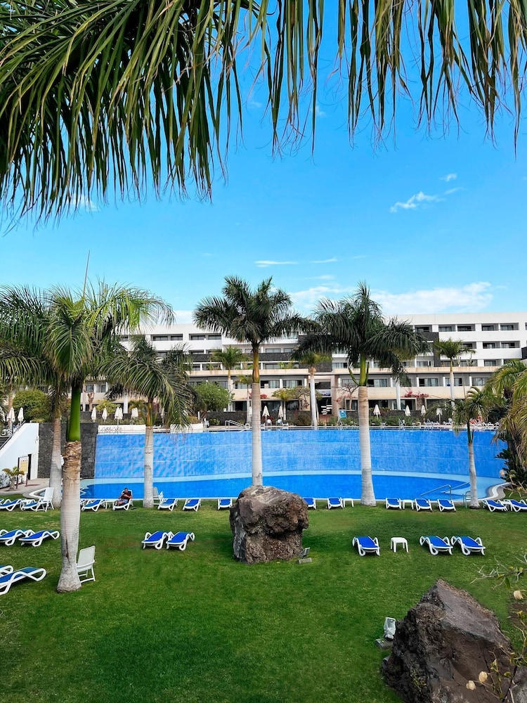 Hotel Costa Calero Thalasso Spa 74/78