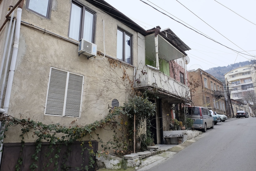 Mia B&B Old Tbilisi 40/50