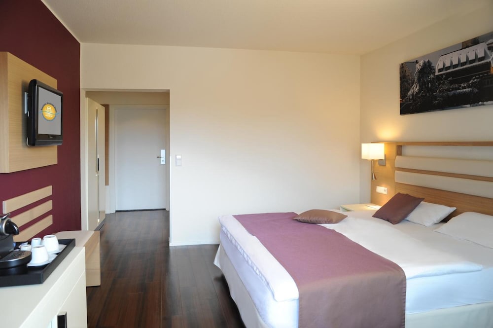 Ringhotel Goldener Knopf 9/48