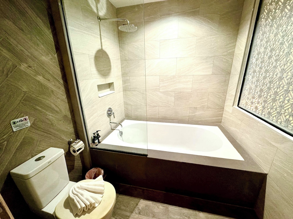 De Coze Hotel 60/63