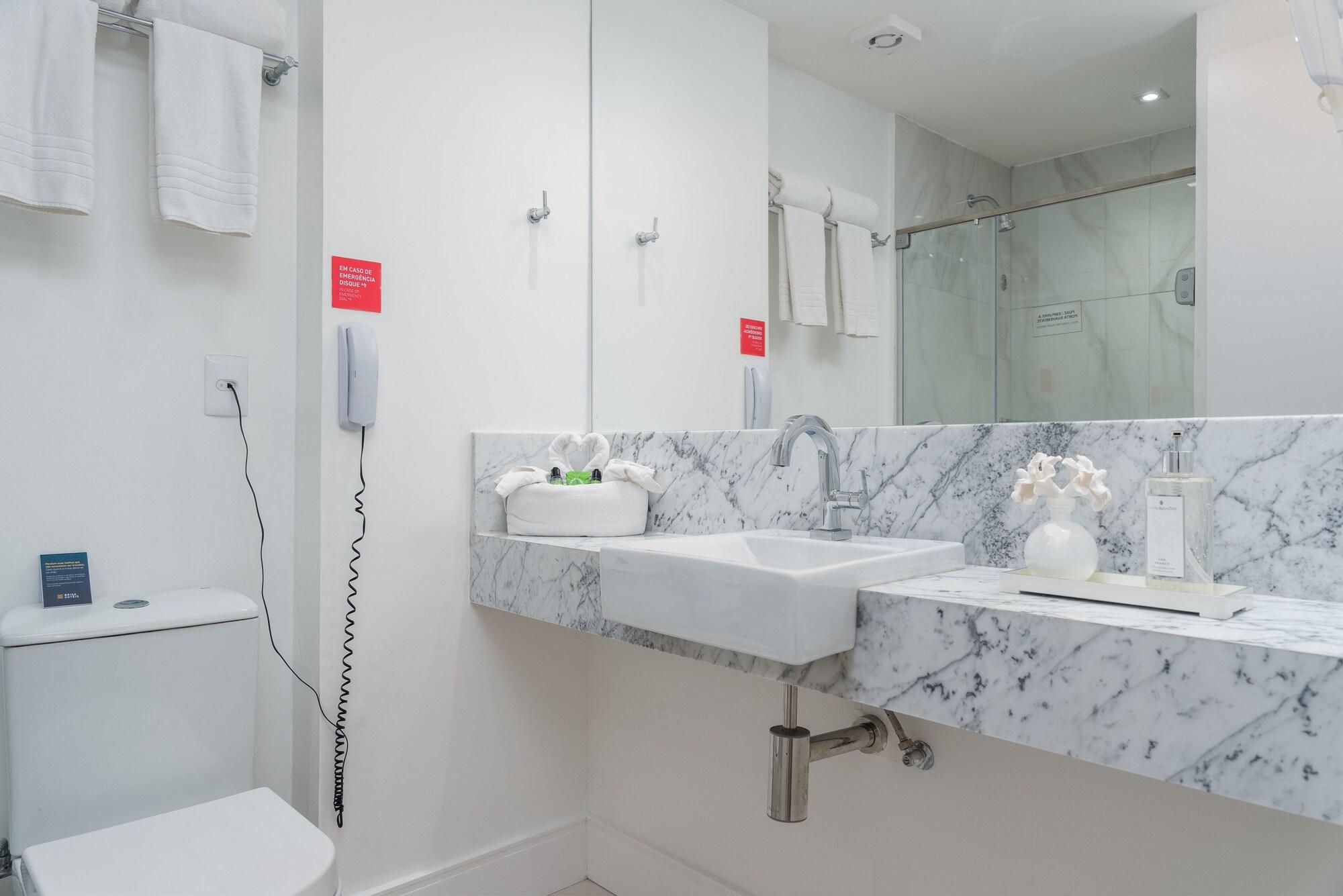 Smart, Double Bed, Side Sea View, Hotel Brisa Suites 6/7