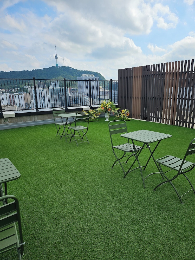 Hotel The Botanik Sewoon Myeongdong 62/65