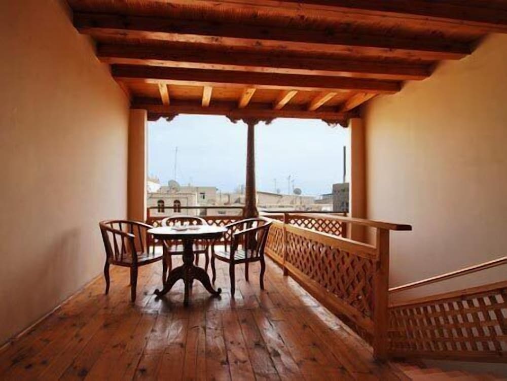 Islambek Hotel 26/40