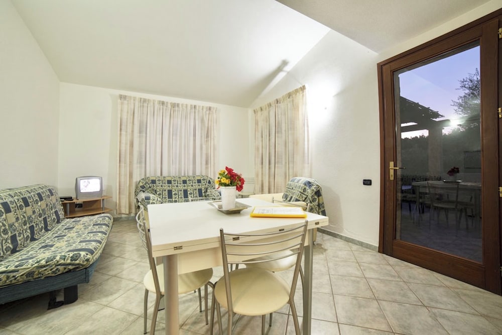 Villaggio Porto Corallo 23/50