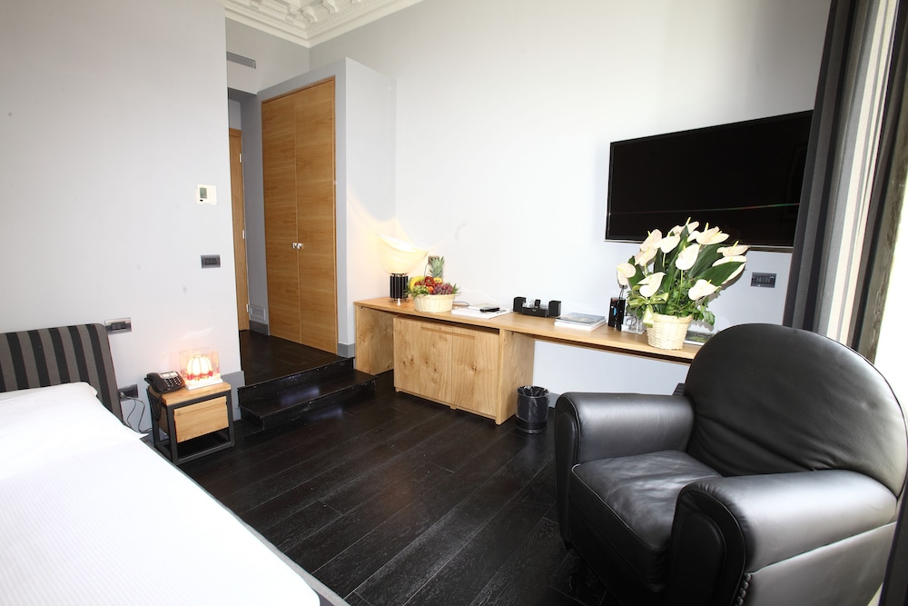 SUITE ART NAVONA 5/59