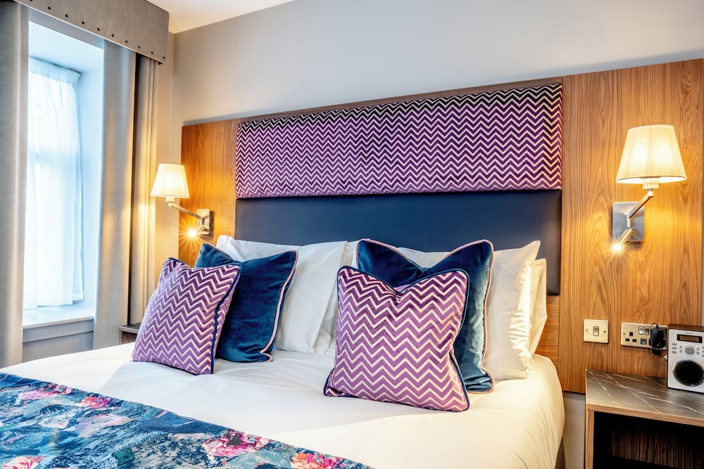 Star Hotel Kingussie 9/28
