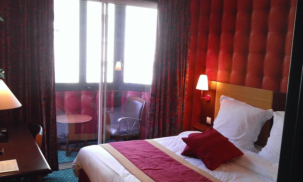 Hotel Bonaparte 30/65