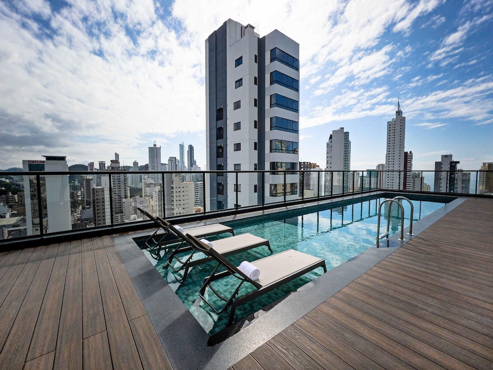 Ibis Budget Balneario Camboriu 39/44