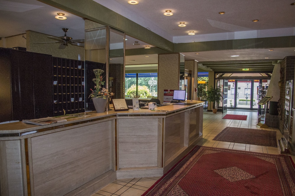 Pp-Hotel Grefrather Hof 5/28