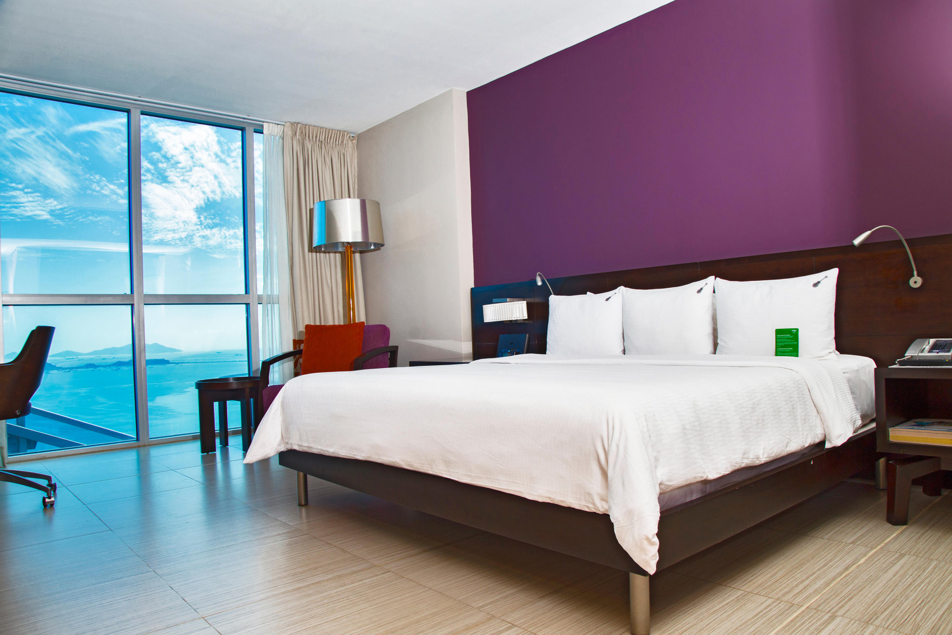 Luxury, Suite, Lateral Side Sea View