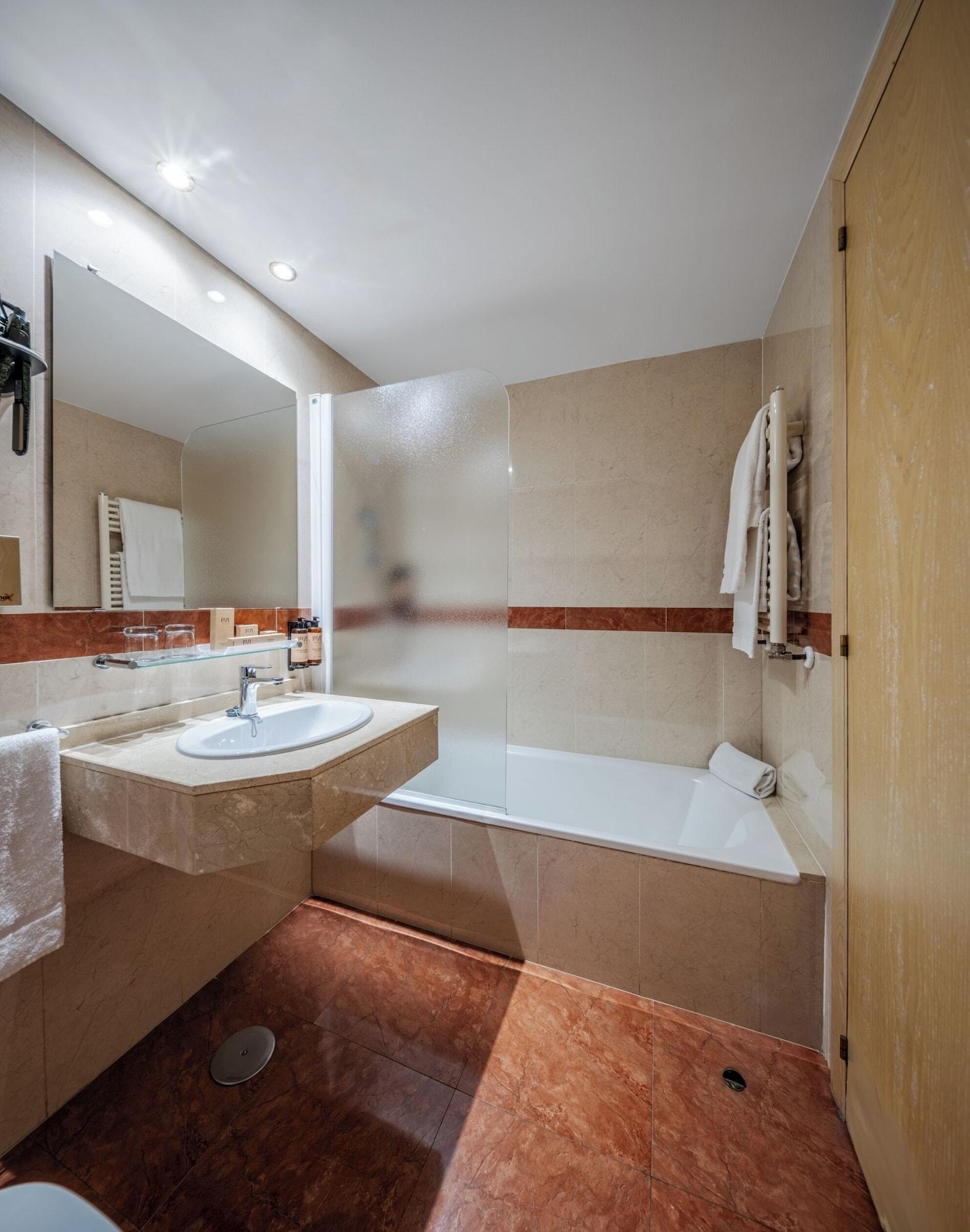 Mini، Luze Castellana Hotel 4/4