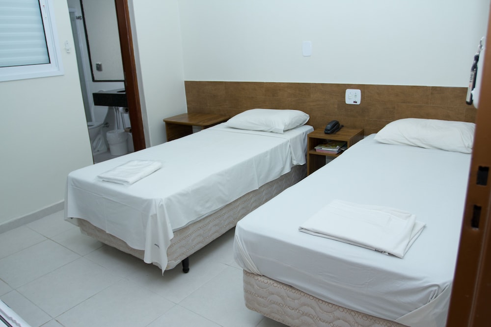 Hotel Maraja 18/50