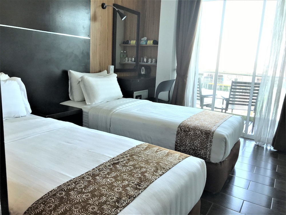 Sipadan Inn 2 17/50