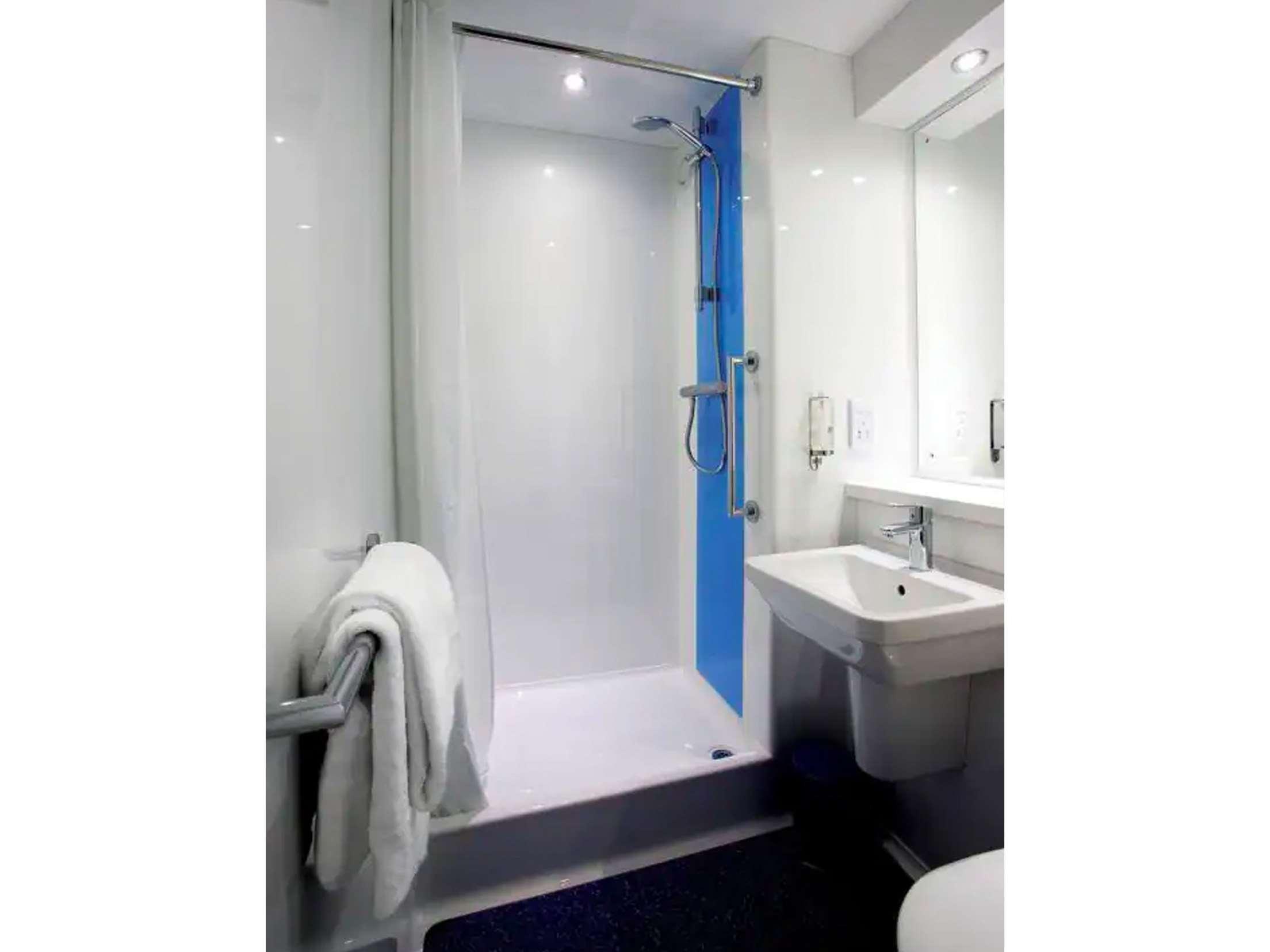 Travelodge Cambridge Newmarket Road 35/37