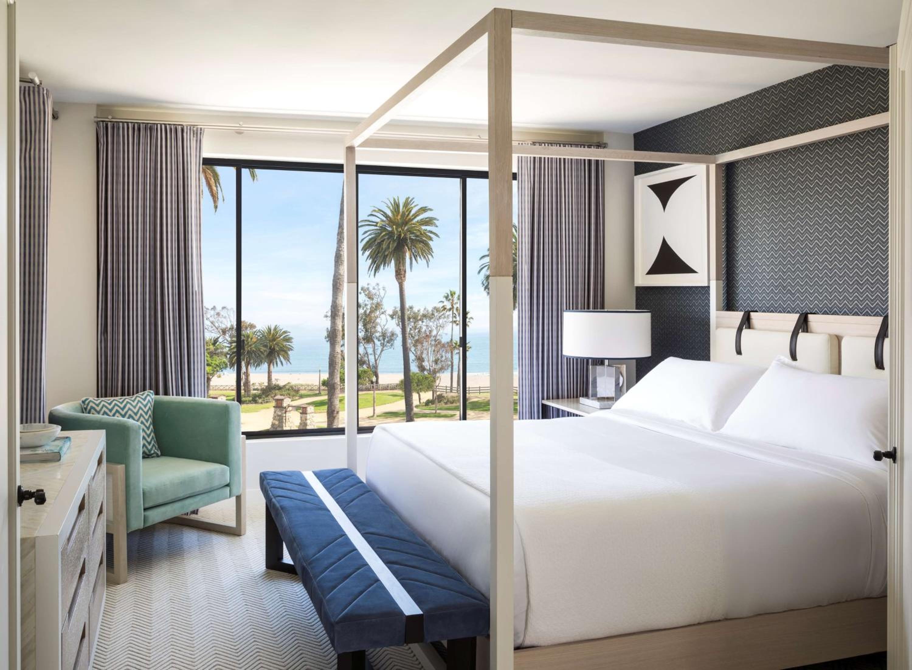 SIGNATURE, SUITE, OCEAN FRONT
