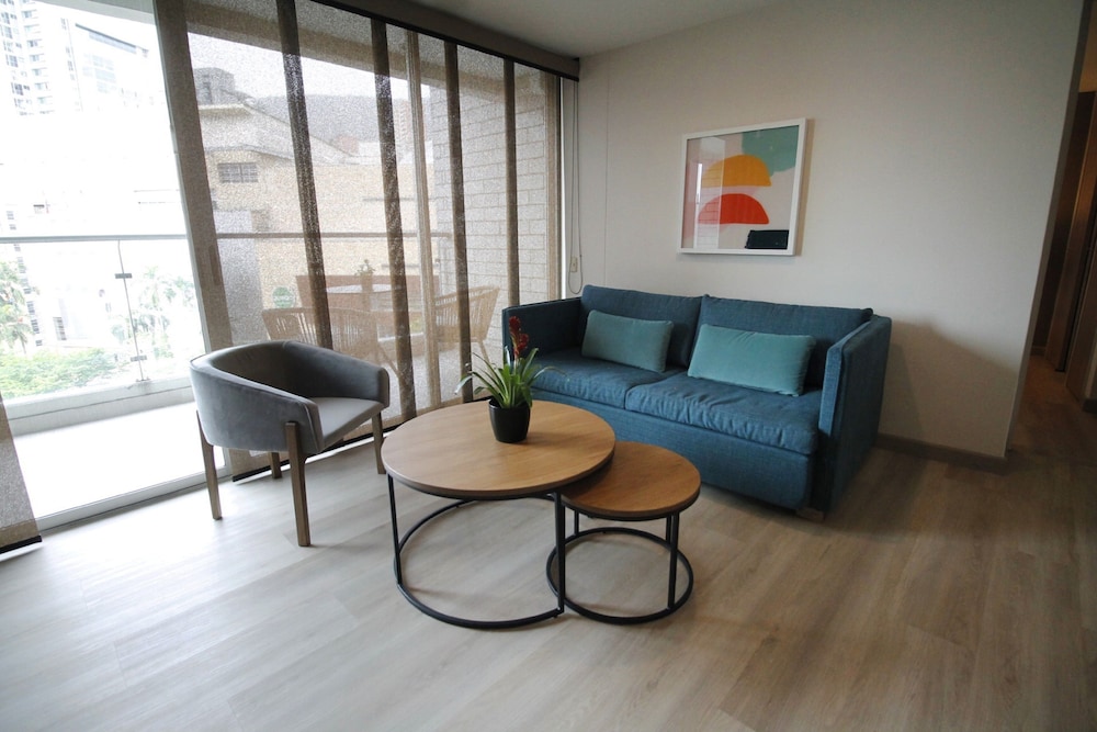 Estelar Medellin Apartaments 27/49