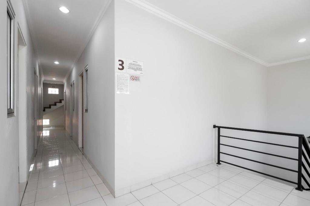 Reddoorz Near Central Park Mall 20/25