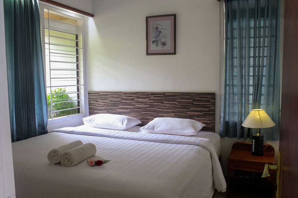 Amanda Hills Hotel 14/47