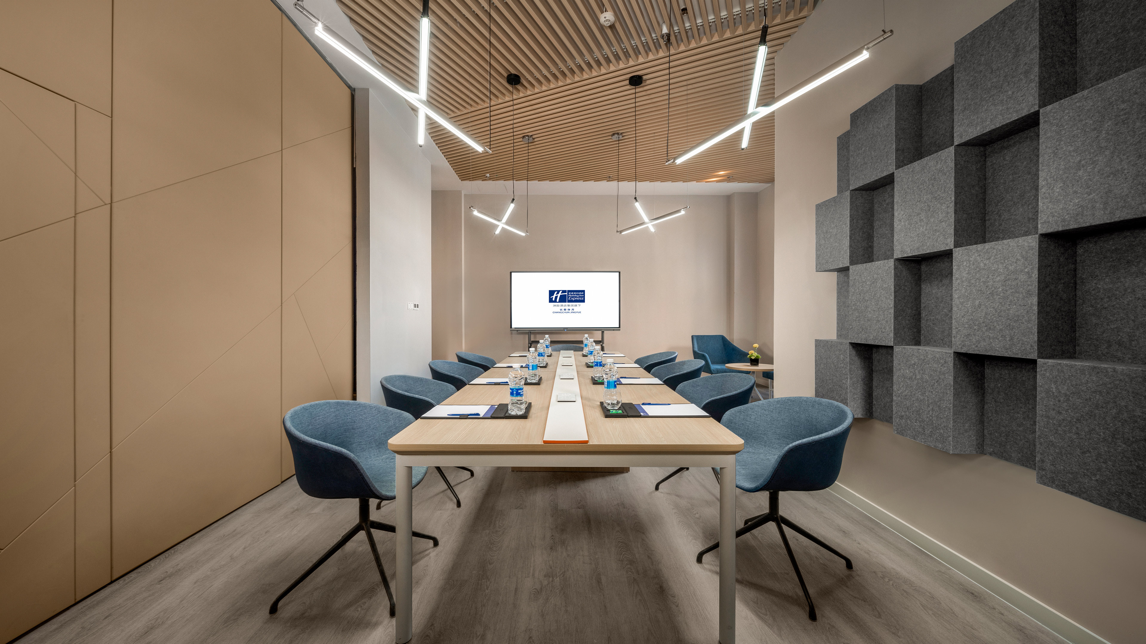 HOLIDAY INN EXPRESS Changchun Jingyue 21/22
