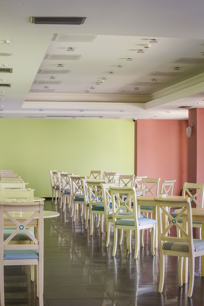 Kefalonia Bay Palace by GHH 42/50