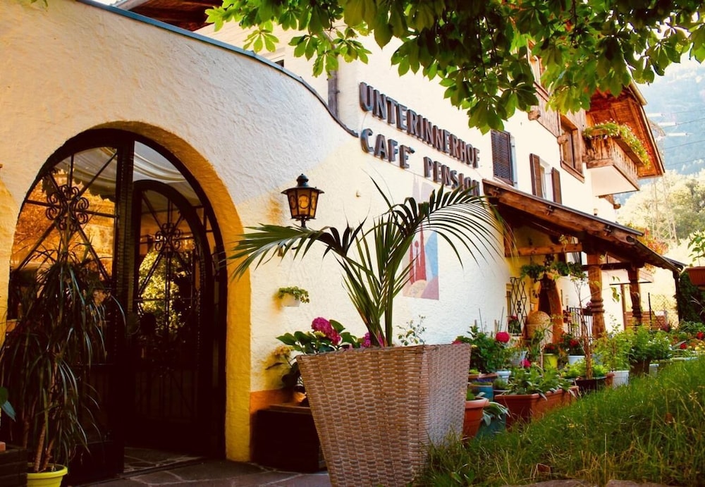 Hotel Unterinnerhof 66/69