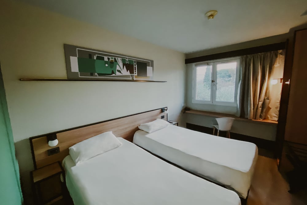Ibis Mendoza 15/71