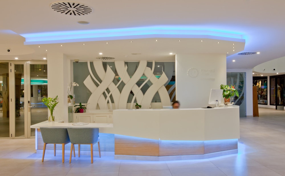 Marvell Club Aparthotel 13/64