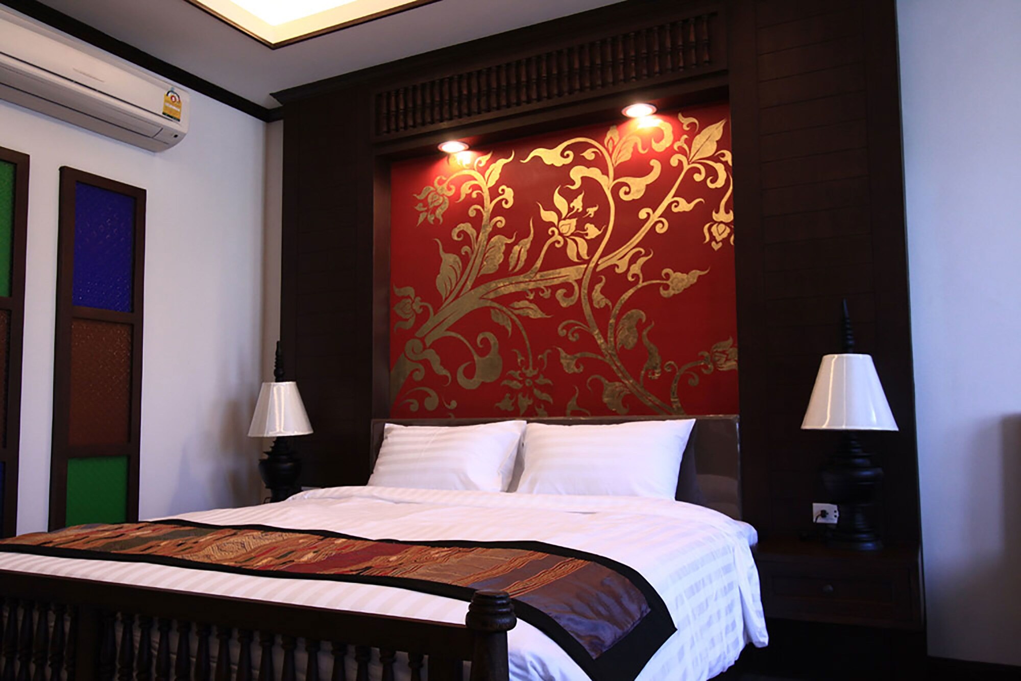 SUPERIOR, DOUBLE BED