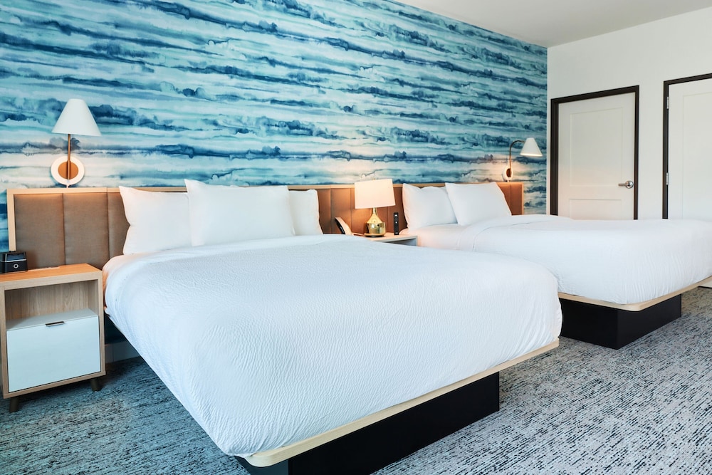 TownePlace Suites by Marriott Hixson 8/40