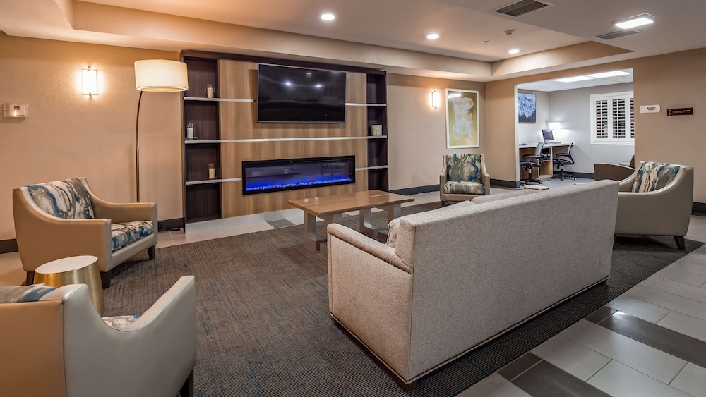 Best Western Plus Safford 28/43