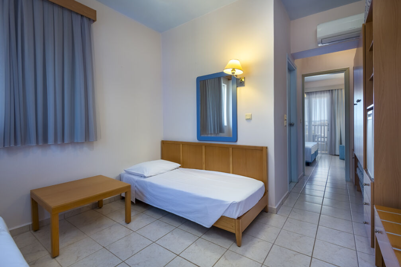 Kalimera Mare Hotel 7/50