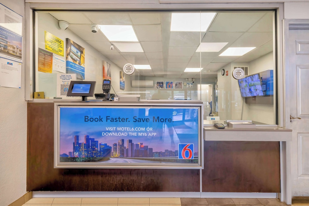 Motel6 Villa Park, IL - Chicago West 13/65
