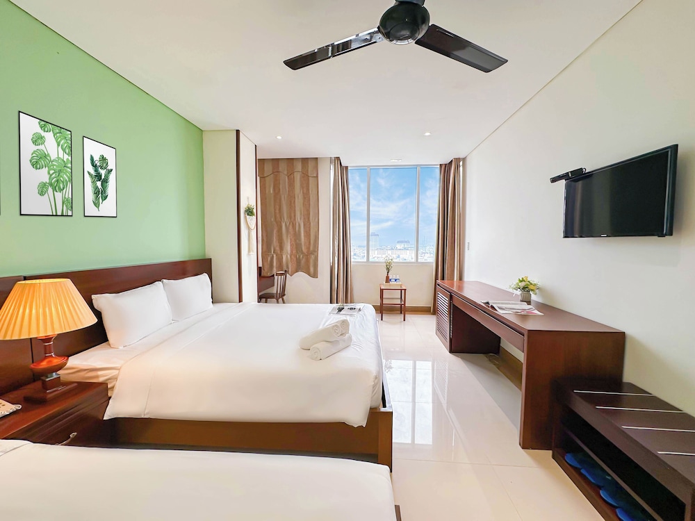 1 BEDROOM, FAMILY, APARTMENT, CITY VIEW