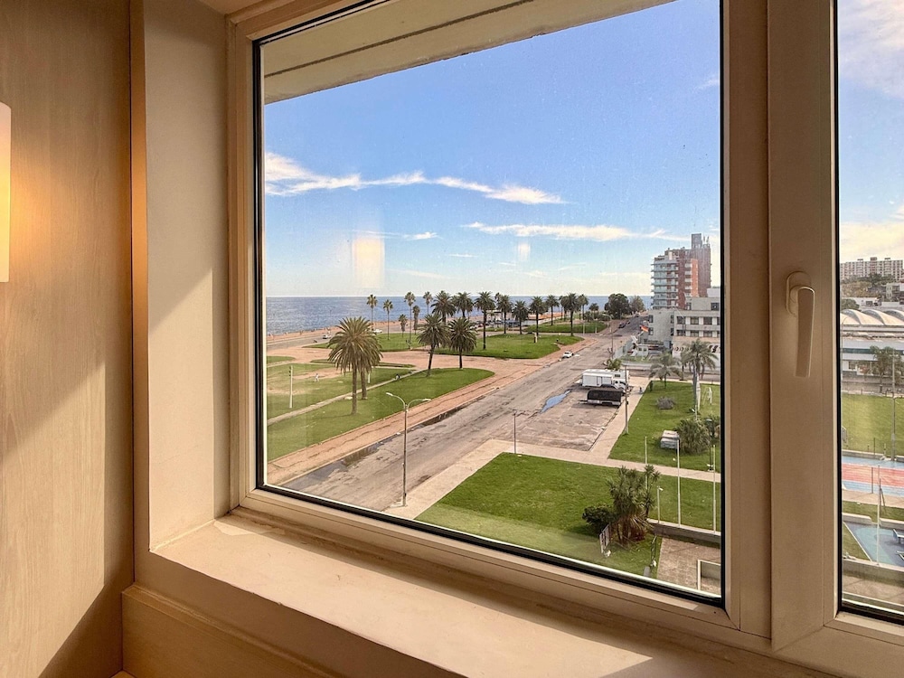 Hotel Ibis Montevideo 29/66