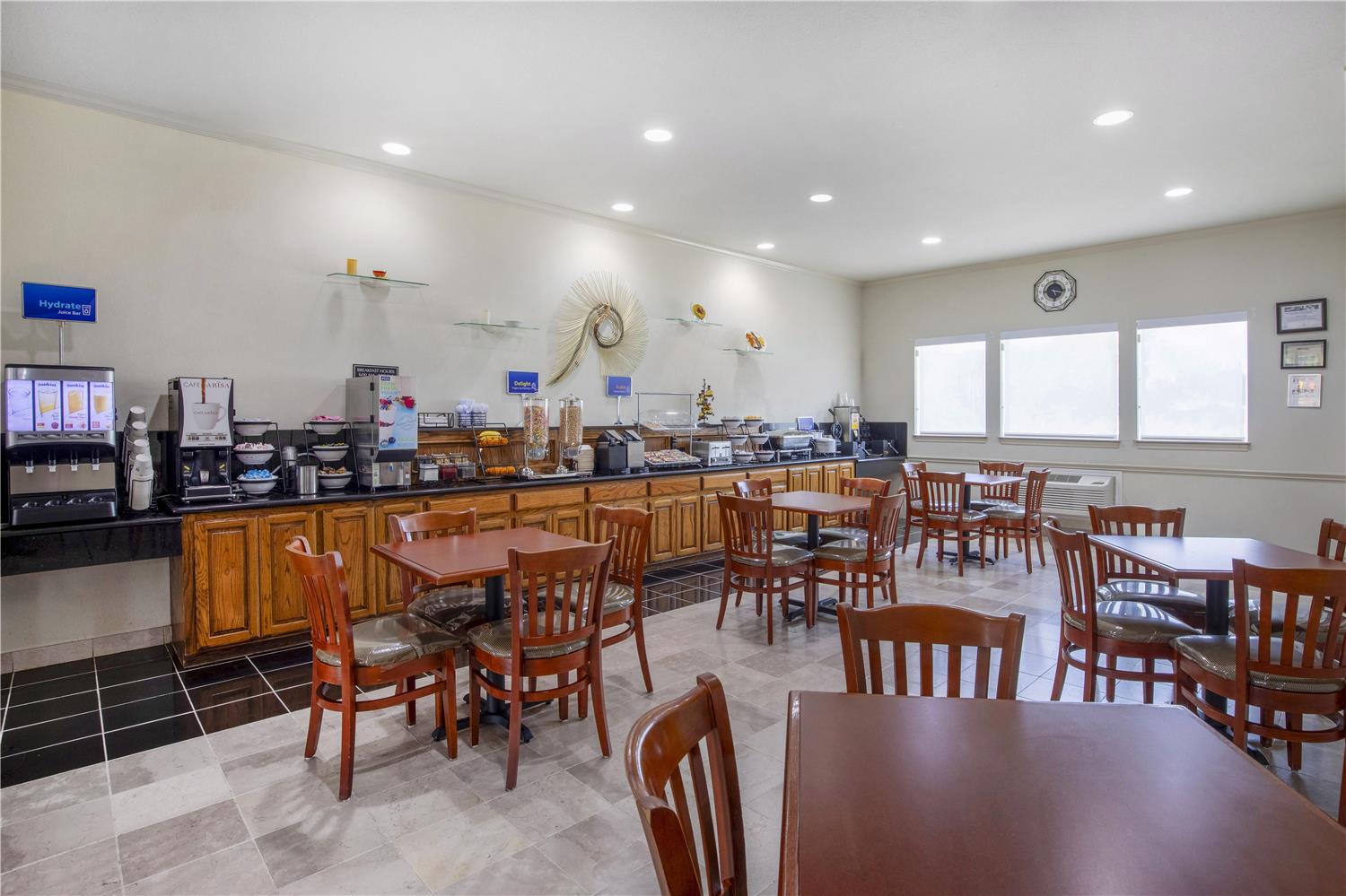 Best Western Limestone Inn & Suites 11/13