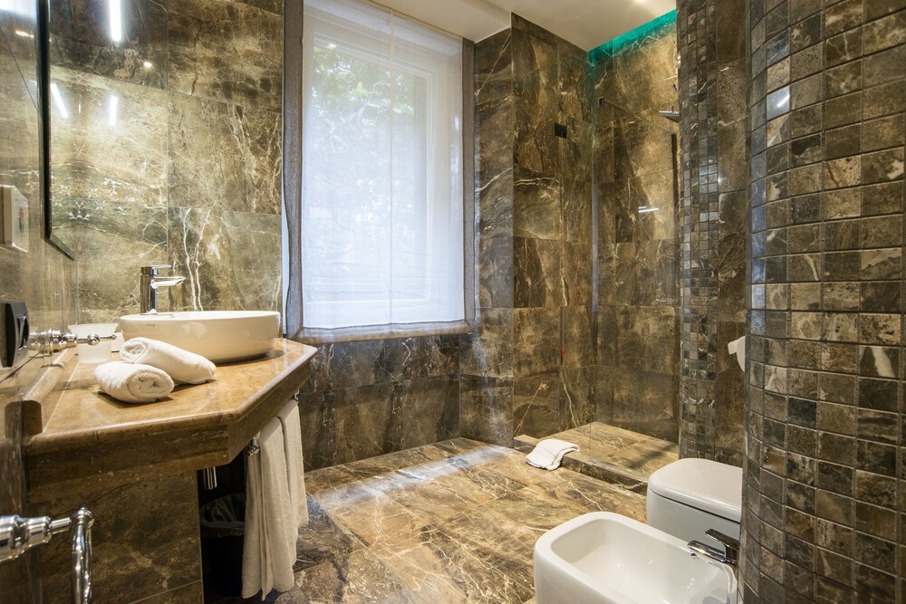 Via Veneto Suites 6/71