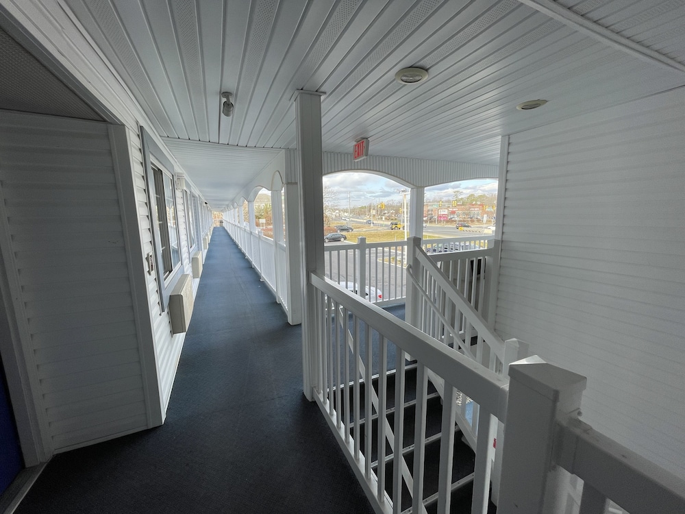Superlodge Atlantic City/Absecon 6/47