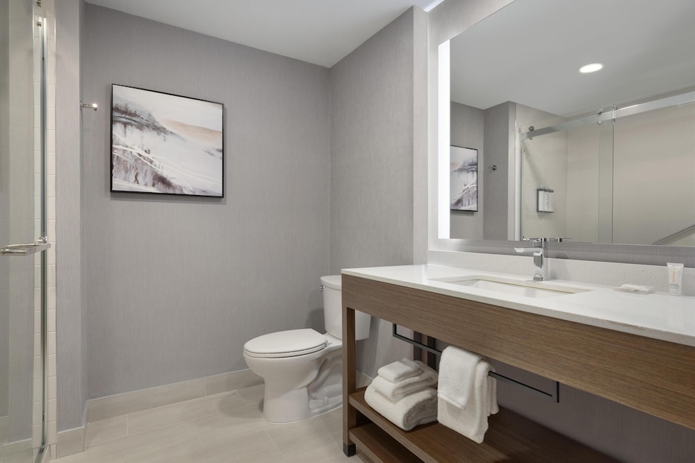 Hyatt Place Windsor 46/50