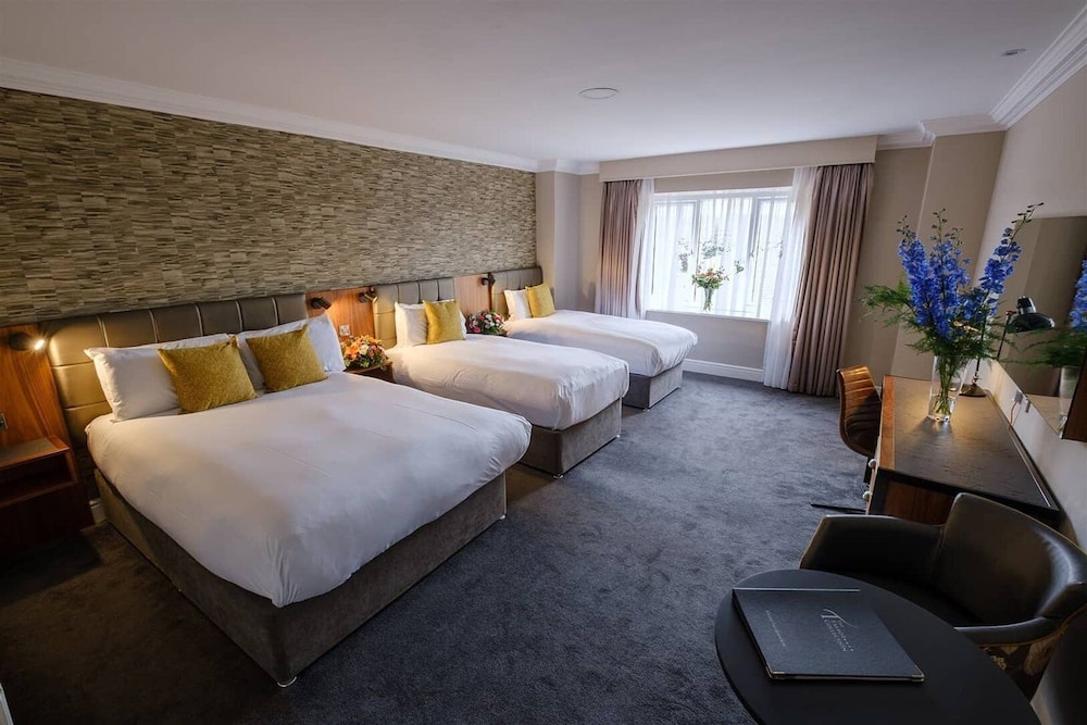 Talbot Hotel Midleton 17/60