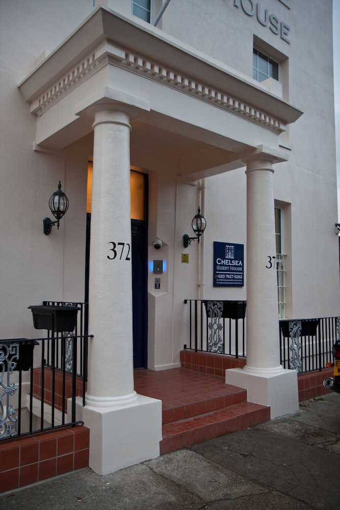 Chelsea Guest House 4/67
