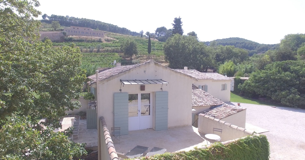 Domaine de la Font des Peres 1/50