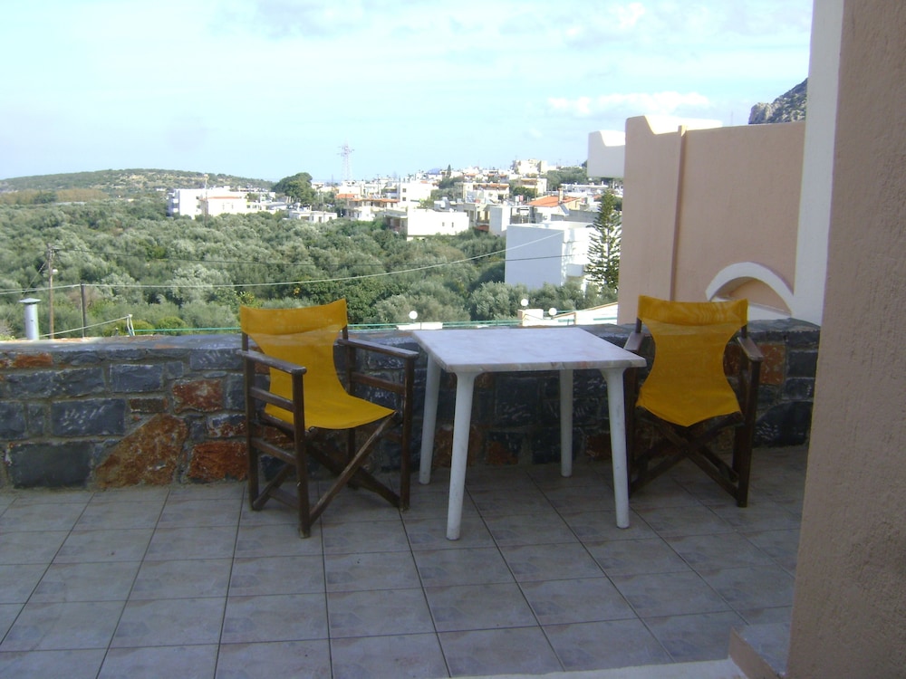 Kavousanos Apartments 45/50