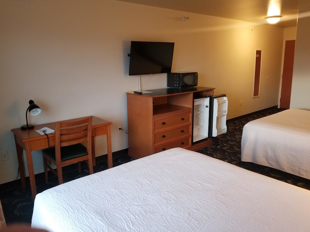 Grand View Inn And Suites 59/65